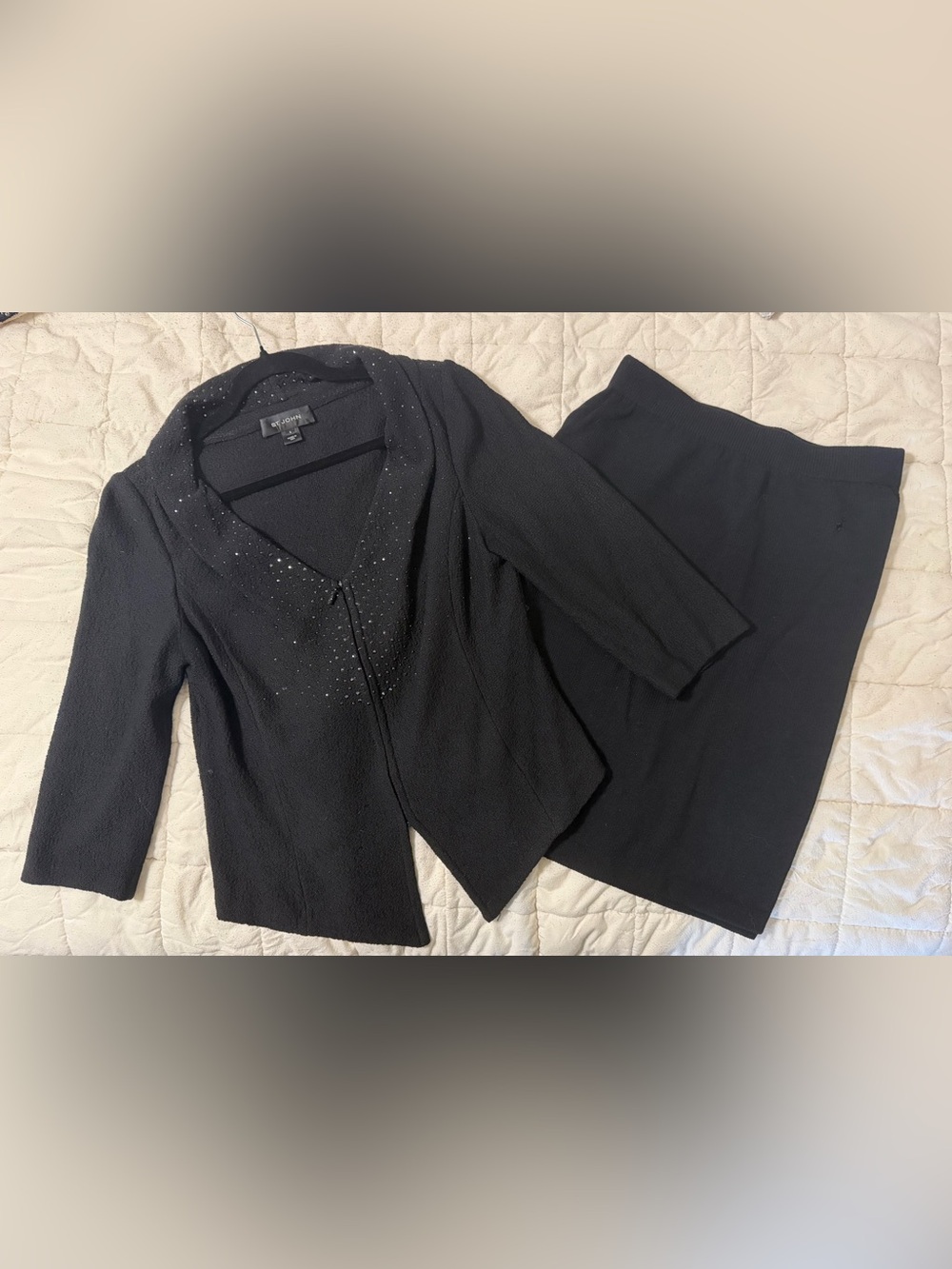 St. John Black Knit Crystal Rhinestone Jacket Skirt Suit Size 8